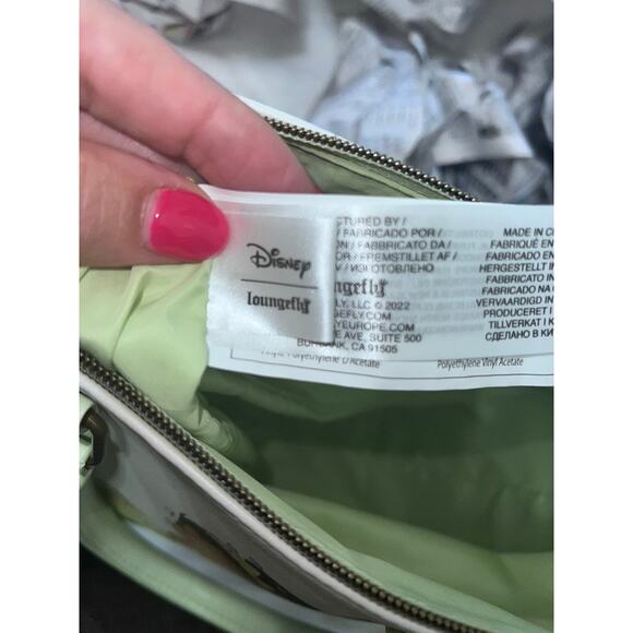 Loungefly Disney Princess‎ and the Frog Watercolor Tote Bag Multicolor - Picture 10 of 11